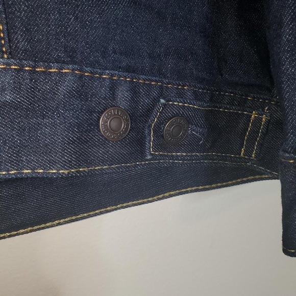 Mens Levi's Classic Denim Trucker Jacket (Red Tab) - Dark Wash (PC9 - 723340134) - Picture 11 of 14